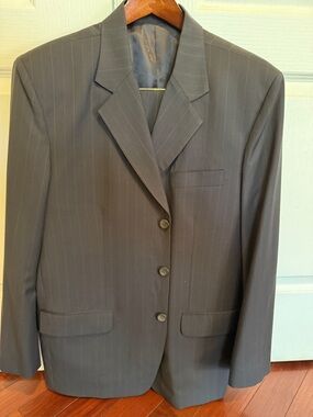 Classic Men's Slate Gray Pinstripe 2 piece suit